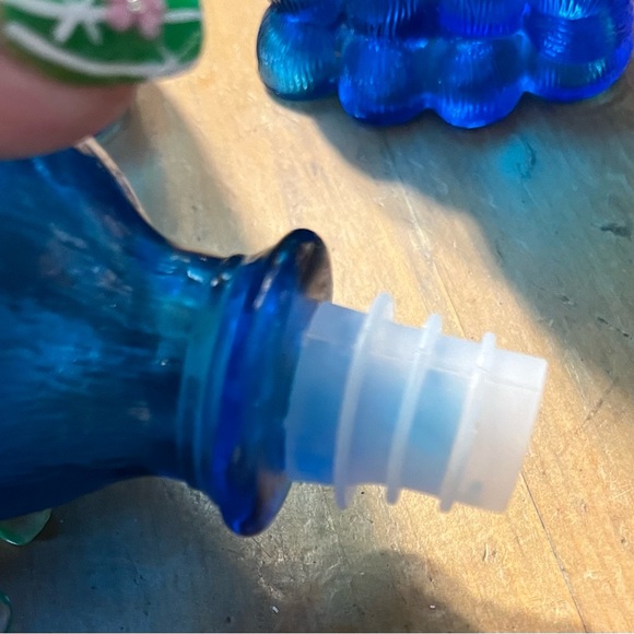 Vintage dog and cat glass decanters Italian genie bottles. Perfect shape. - Picture 2 of 8